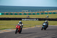 anglesey-no-limits-trackday;anglesey-photographs;anglesey-trackday-photographs;enduro-digital-images;event-digital-images;eventdigitalimages;no-limits-trackdays;peter-wileman-photography;racing-digital-images;trac-mon;trackday-digital-images;trackday-photos;ty-croes